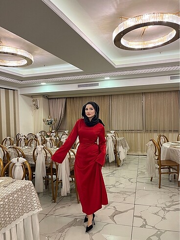 Kırmızı saten