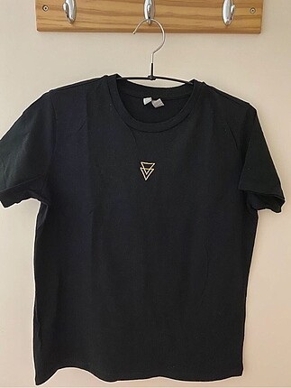 Yeni asos tişört
