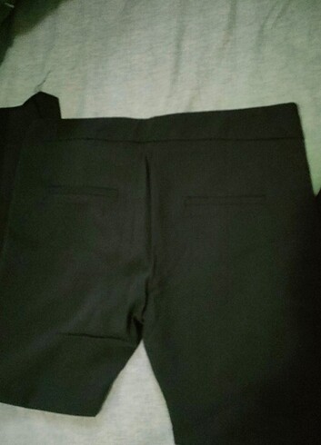 m Beden Siyah Kumaş Pantolon & Lacivert Kot Pantolon