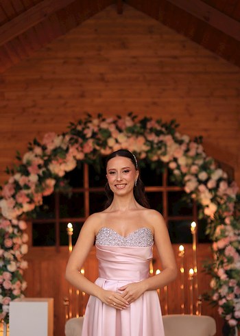 Toz pembe göğüs kısmı taşlı abiye - Görsel 5