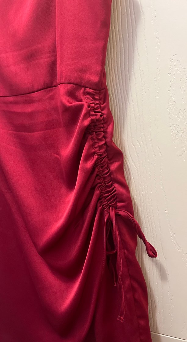 Bordo saten elbise - Görsel 4