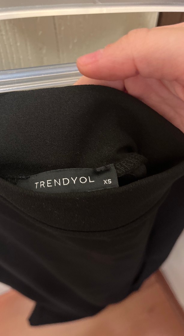 Siyah Uzun yırtmaçlı Kadın Etek - Görsel 4