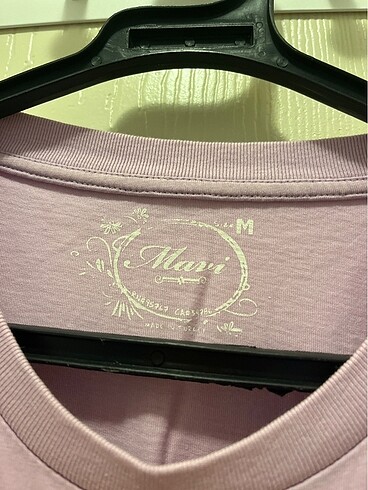m Beden Mavjeans lila crop tişört