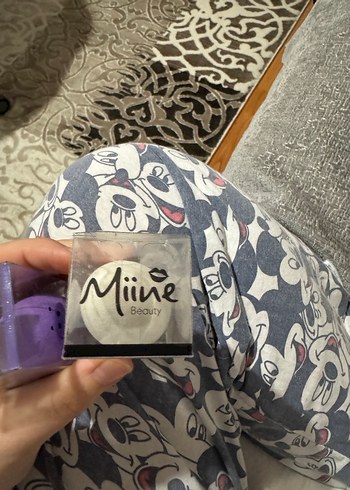 Mor ve Beyaz Sevimli Makyaj Süngerleri - Görsel 2