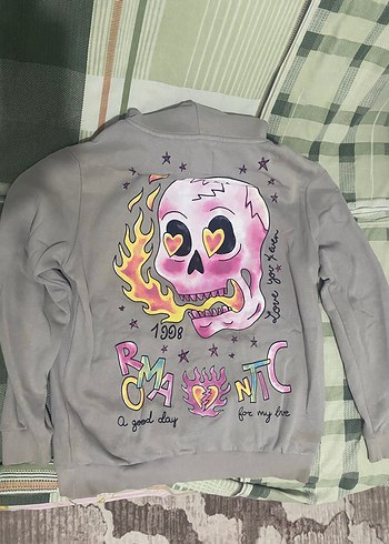 Gri Baskılı Rock Punk Kadın Sweatshirt
