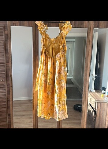 l Beden H&M SARI ÇİÇEKLİ KETEN UZUN ELBİSE GECE ELBİSESİ