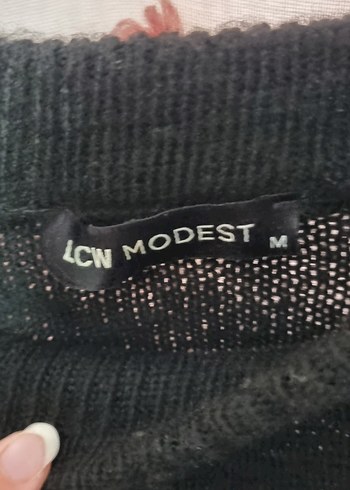 Çiçek Desenli Siyah Örgü Kadın Kazak - Görsel 3