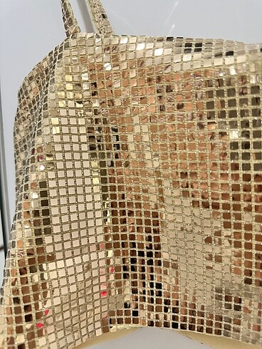 Koton Koton payetli gold sırt dekolteli crop