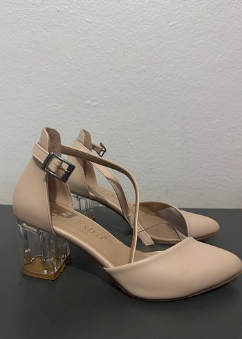 Pudra Tokalı Modern Klasik Topuklu Ayakkabı