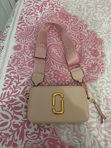 Marc Jacobs MARC JACOBS