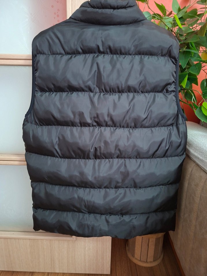 Siyah Kapitone Yelek - Görsel 5