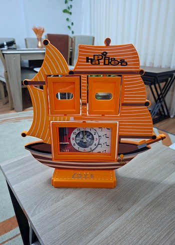 Renkli Yelkenli Masa Saati - Görsel 3