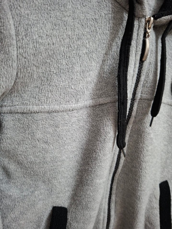 Erkek Çocuk Gri Fermuarlı Kapüşonlu polar hırka - Görsel 4