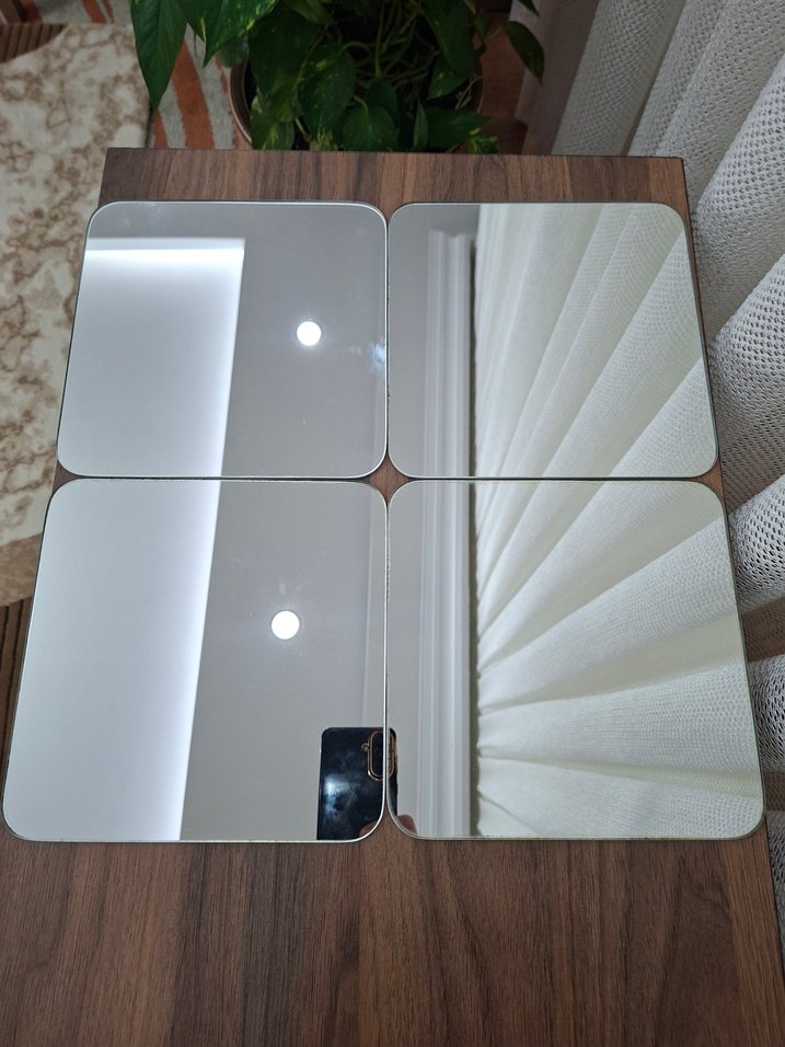 Dört Parçalı Kare Duvar Aynası Seti ıkea - Görsel 4