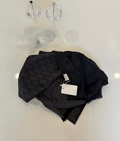 İthal Gucci şal