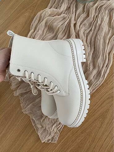 LC Waikiki lcw bot