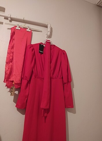 40 Beden kırmızı Renk Elbise