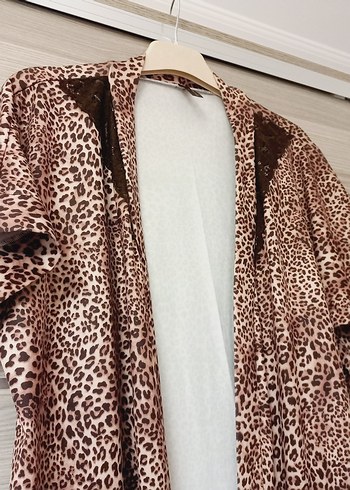 Pierre Cardin leopar desenli sabahlik