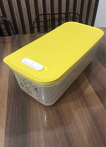 Tupperware Tupper sera