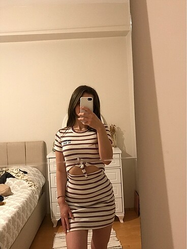 Bershka elbise