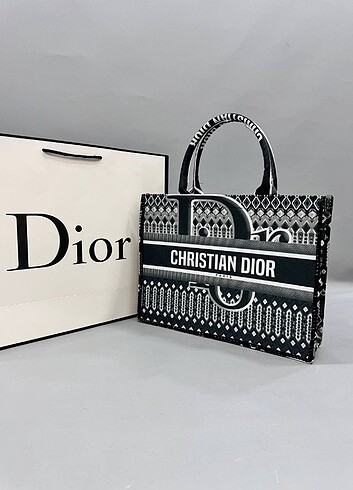 Dior Plaj çantası