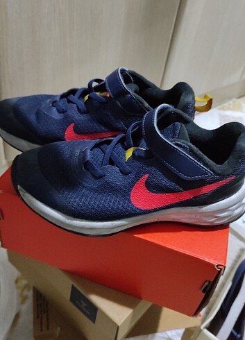 Nike ayakkabi