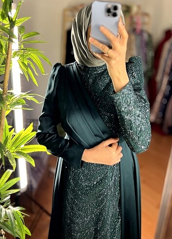 38 Beden Zümrüt yeşili kenzel model tesettür abiye elbise 