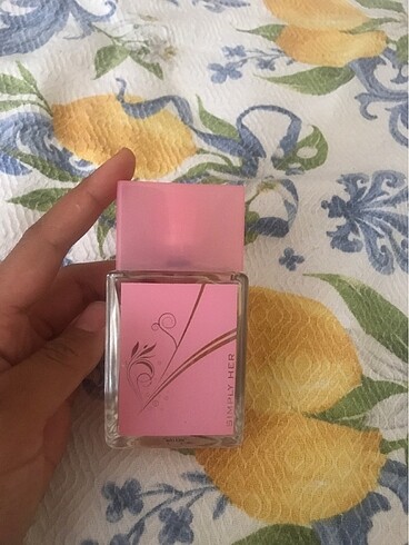Avon Simply her parfüm