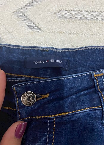 Tommy Hilfiger Lacivert Mini Kadın Denim Şort