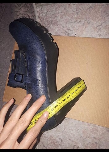 40 Beden lacivert Renk önü püsküllü deri ayakkabı