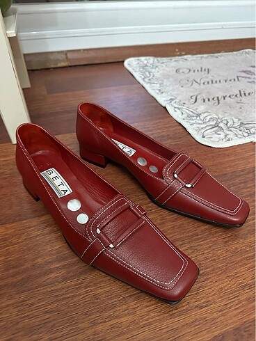 BETA Kırmızı Deri Loafer