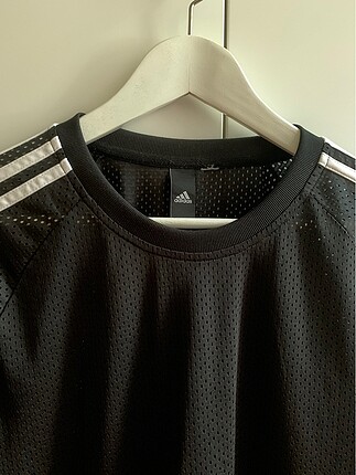 Adidas sweat