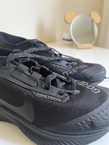 38.5 Beden siyah Renk Nike Goretex spor ayakkabısı