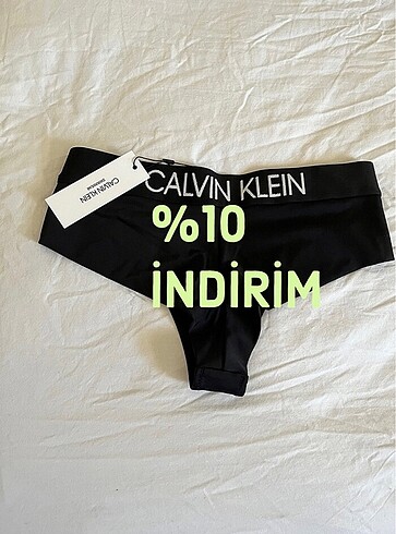 Calvin klein brazilian hipster bikini altı