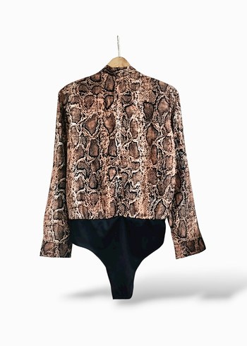 Yılan Desenli Kruvaze Bady Suit - Görsel 4