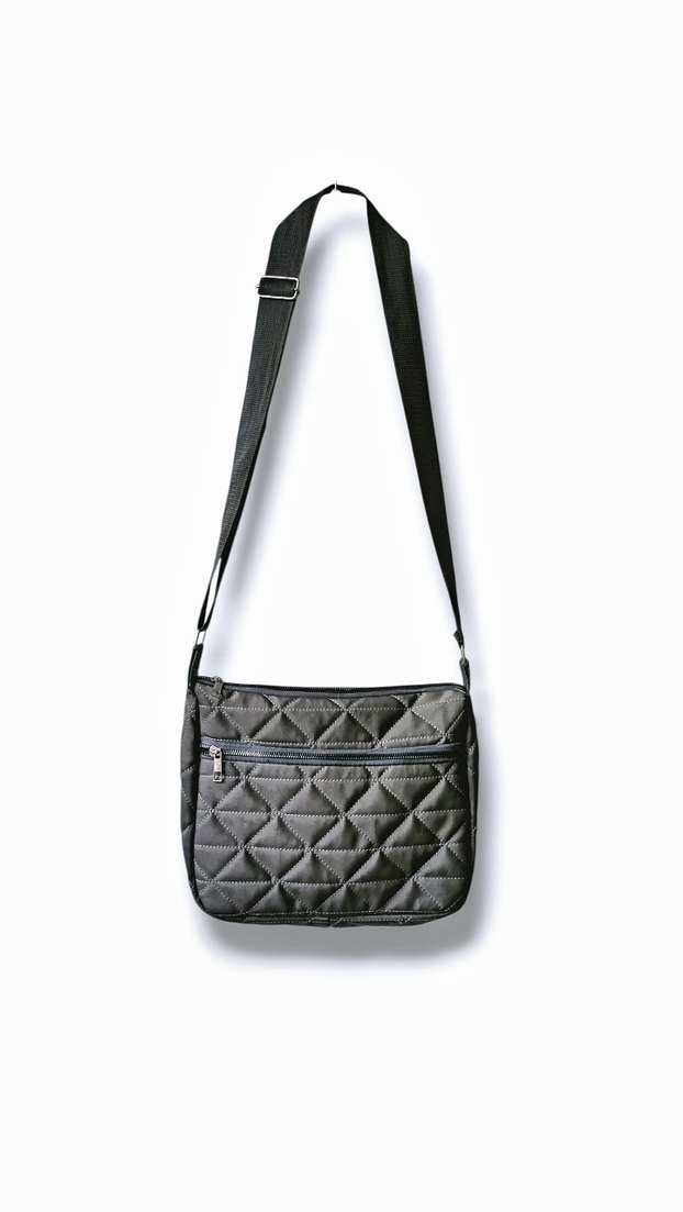 Gri Kapitone Çanta - Görsel 2