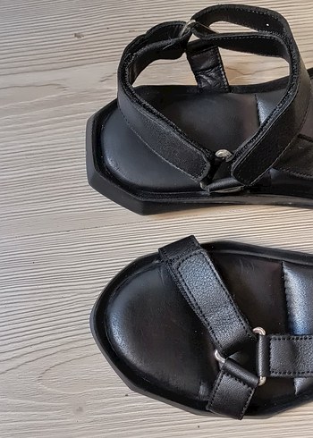 38 Beden siyah Renk Elle Deri Sandalet