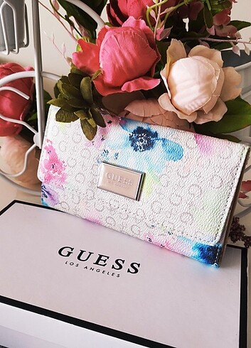 Guess Orijinal Guess Çok Şık Çiçek Desenli Yeni Cüzdan 