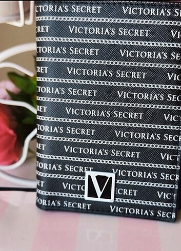 Orijinal Victoria's Secret İkonik Pasaport Kılıfı & Kartlık cüzd