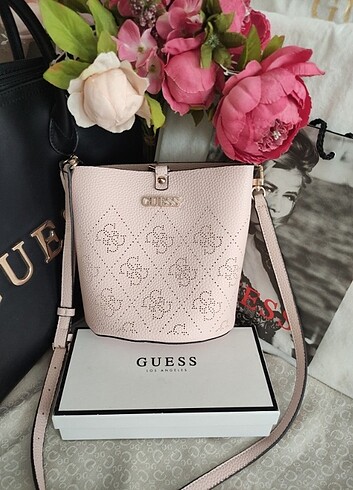 Beden Orijinal Guess Yeni Etiketli Çok Şık Bucket Çanta