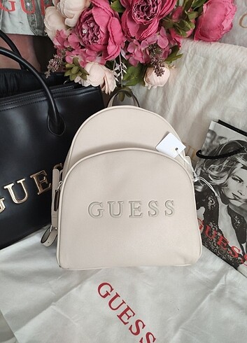 Orijinal Guess Çok Şık Yeni Etiketli Krem Sırt Çantası 