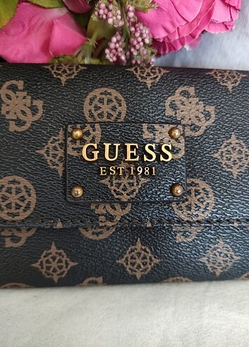 Beden kahverengi Renk Orijinal Guess Çok Şık Yeni Cüzdan