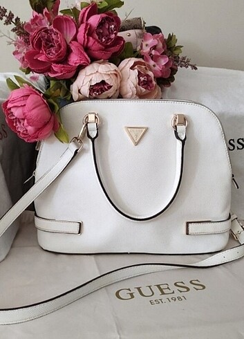 Orijinal Guess Çok Şık Askılı Çanta