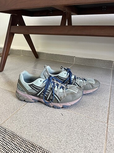 Asics 45 numara erkek spor ayakkabı