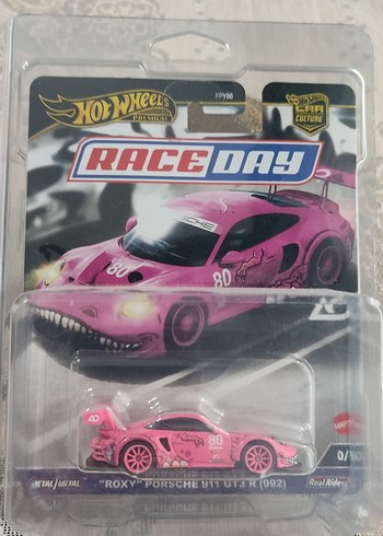 Hot Wheels Pembe Porsche Chase