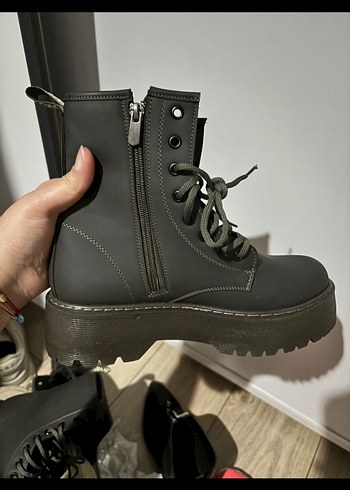 Deri Platform Topuklu Punk Bot - Görsel 4