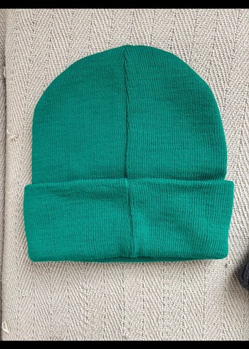 Kadın Yeşil Örgü Bere - Görsel 2