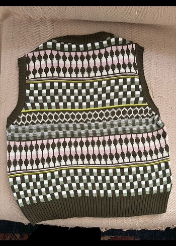 Çok Renkli Desenli Örgü Süveter - Görsel 2