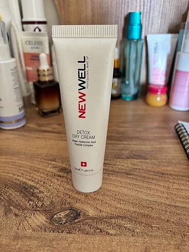 Detox gündüz kremi