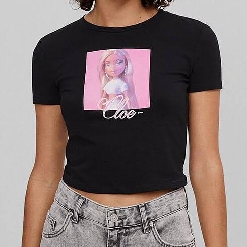 Bershka Bershka Bratz Cloe crop tshirt